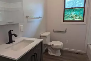 2101 Maple Ln, Hastings, MI 49058 - Photo 10