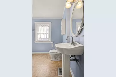 113 S Webster Street, Jackson, MI 49203 - Photo 16