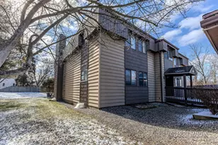 2937 Byron Center Ave SW, Wyoming, MI 49519 - Photo 2