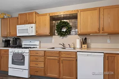 2937 Byron Center Avenue SW #C, Wyoming, MI 49519 - Photo 8
