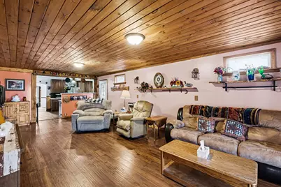 1008 W Grove Street, Greenville, MI 48838 - Photo 12