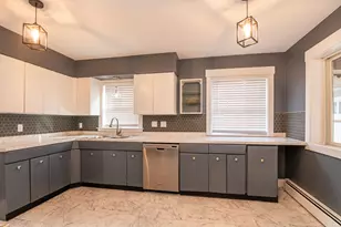 3916 Edgewood St SW, Grandville, MI 49418 - Photo 8