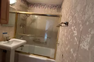 2029 Winans Ave, Flint, MI 48503 - Photo 10