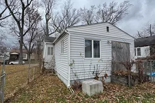 2029 Winans Ave, Flint, MI 48503 - Photo 16