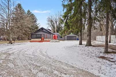 882 E Sternberg Road, Norton Shores, MI 49441 - Photo 4