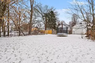 15 Burr St, Battle Creek, MI 49015 - Photo 16