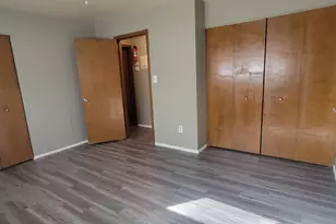22700 Stair St, Clinton, MI 48036 - Photo 8