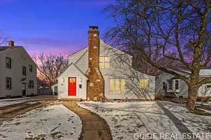 141 W 23rd St, Holland, MI 49423 - Photo 2