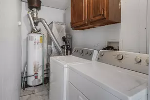 22000 Cunningham Ave, Warren, MI 48091 - Photo 20