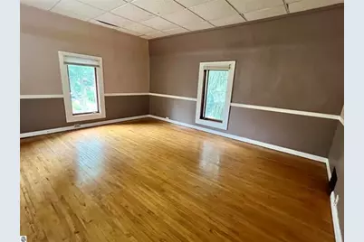 506 E Division Street, Cadillac, MI 49601 - Photo 36