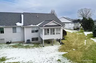 1361 E Pointe Ridge, Holland, MI 49423 - Photo 38