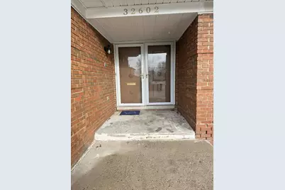 32602 Barclay Square, Warren, MI 48093 - Photo 4