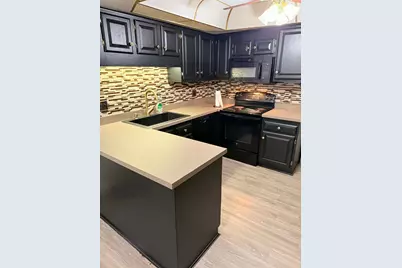 32602 Barclay Square, Warren, MI 48093 - Photo 24