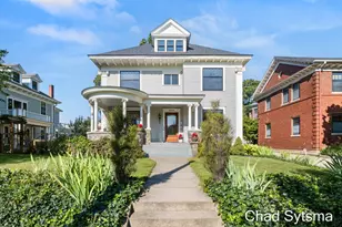 643 Madison Ave SE, Grand Rapids, MI 49503 - Photo 2