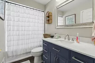 3659 Elira Ln, Waterford, MI 48328 - Photo 16