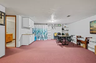 5896 Leisure S Dr SE, Kentwood, MI 49548 - Photo 22