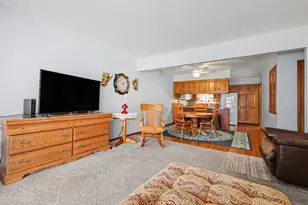 5896 Leisure S Dr SE, Kentwood, MI 49548 - Photo 10