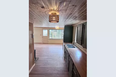 1478 E Gardner Avenue, Newaygo, MI 49337 - Photo 2