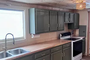 1478 E Gardner Ave, Newaygo, MI 49337 - Photo 4