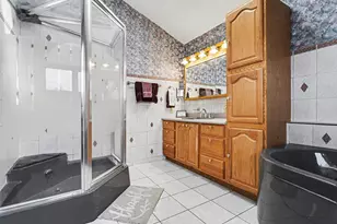 21093 North Ave, Battle Creek, MI 49017 - Photo 10