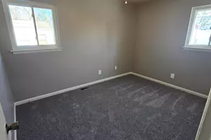 6587 Elm St, Taylor, MI 48180 - Photo 14