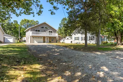 517 Pine Street, Spring Lake, MI 49456 - Photo 6