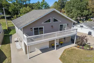 517 Pine St, Spring Lake, MI 49456 - Photo 36