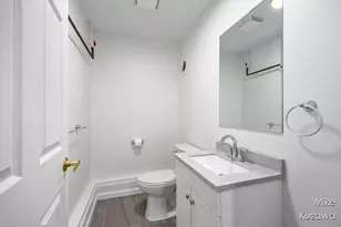 517 Pine St, Spring Lake, MI 49456 - Photo 22