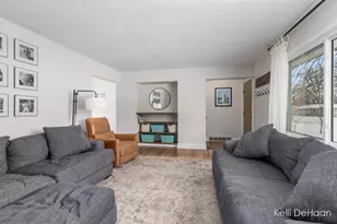 7350 Glendora Ave, Jenison, MI 49428 - Photo 4