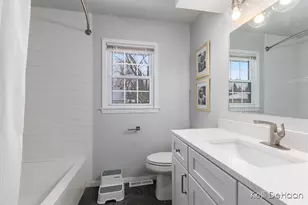 7350 Glendora Ave, Jenison, MI 49428 - Photo 12