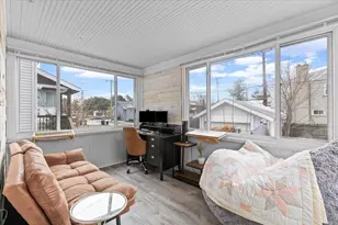 817 W 11 Mile Rd, Royal Oak, MI 48067 - Photo 12