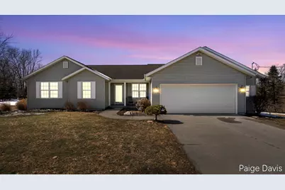 3025 Valley View Drive NE, Rockford, MI 49341 - Photo 2