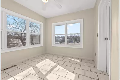 60 Griswold Street, Hillsdale, MI 49242 - Photo 18