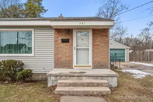 341 Jean St SW, Grand Rapids, MI 49548 - Photo 4