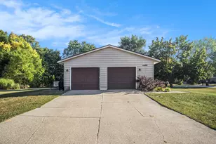 625 Summerset Dr, Jenison, MI 49428 - Photo 24