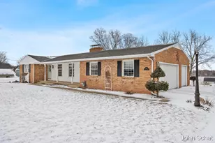 2145 Bauer Rd, Jenison, MI 49428 - Photo 2