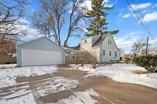 2142 Kalamazoo Ave SE, Grand Rapids, MI 49507 - Photo 2