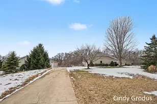 8079 Pigeon Creek Dr, West Olive, MI 49460 - Photo 2