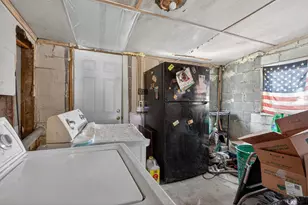 310 21st St, Jackson, MI 49203 - Photo 12