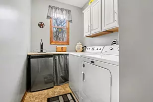 5780 Wood Brook St, Schoolcraft, MI 49087 - Photo 12