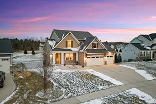 12746 Riverton Rd, Grand Haven, MI 49417 - Photo 2