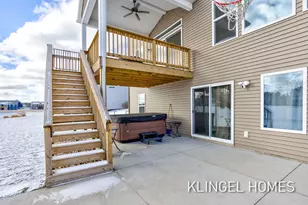 12746 Riverton Rd, Grand Haven, MI 49417 - Photo 52