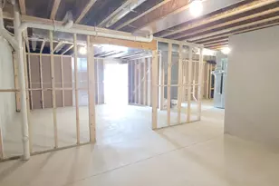 5547 Canal Ave SW, Wyoming, MI 49418 - Photo 20