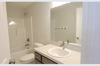 5547 Canal Avenue SW #63, Wyoming, MI 49418 - Photo 18