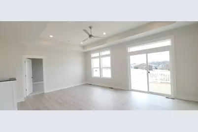 5547 Canal Avenue SW #63, Wyoming, MI 49418 - Photo 8