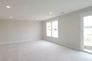 5547 Canal Ave SW, Wyoming, MI 49418 - Photo 16