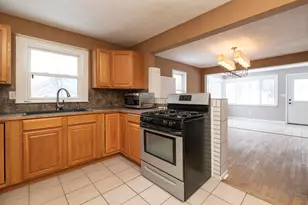 203 Vine St, Wayland, MI 49348 - Photo 6