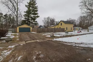 203 Vine St, Wayland, MI 49348 - Photo 32
