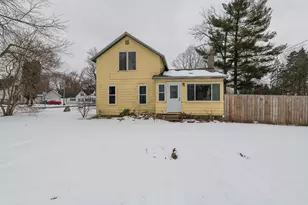 203 Vine St, Wayland, MI 49348 - Photo 28