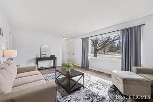 547 72nd St SE, Grand Rapids, MI 49548 - Photo 4